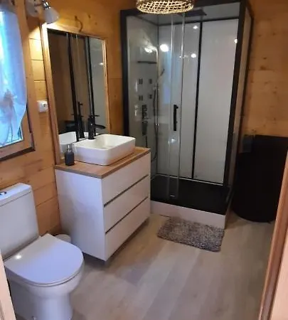 1 2-4 Personnes Dağ evi Villainville