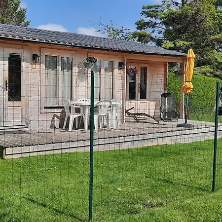 1 2-4 Personnes * Villainville